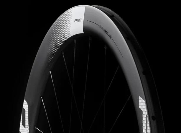 Obročniki FFWD RYOT55 TLR Disc