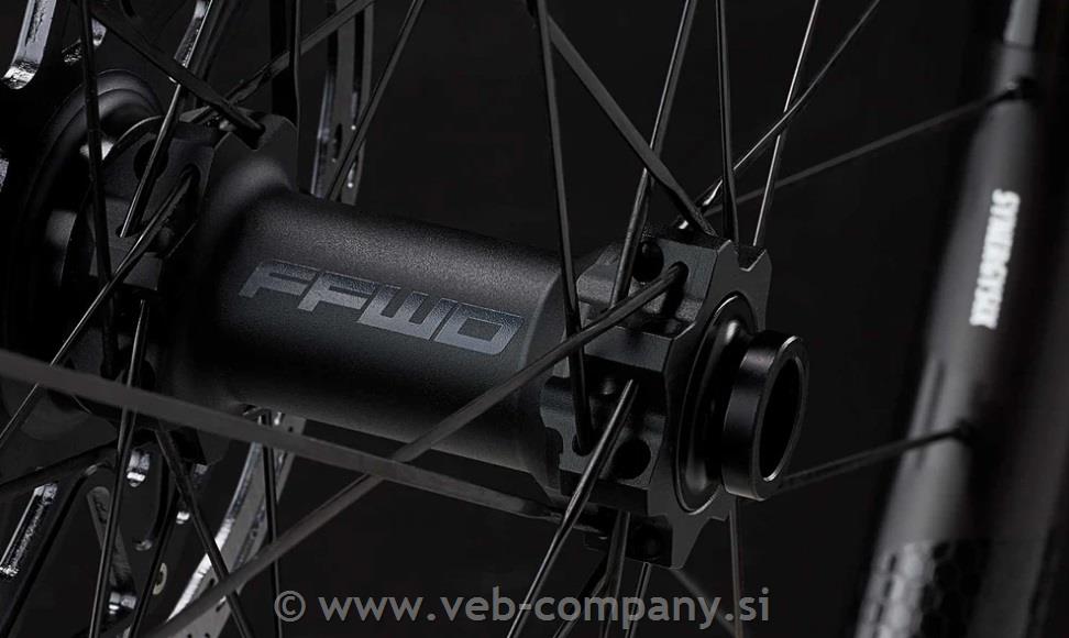 Obročniki FFWD OUTLAW TLR Disc